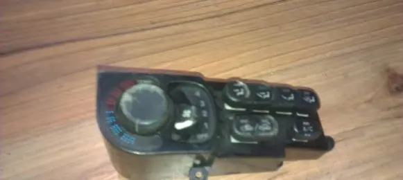 Mazda Xedos 6 Climate control unit nenustatyat