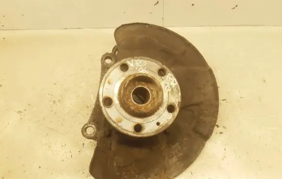 Volvo V70 Front wheel hub spindle knuckle