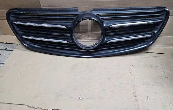 Mercedes-Benz V Class W447 Front grill A4478802001