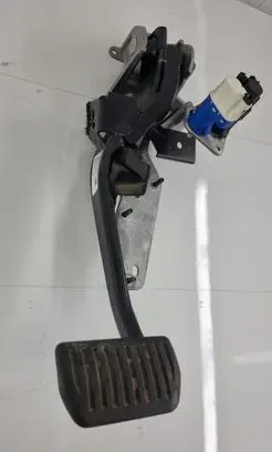 Volvo V60 Brake pedal 31302351