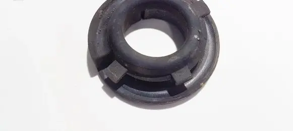 Hyundai Tucson TL Front coil spring rubber mount 55331d3000 55331-d3000