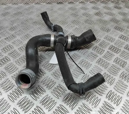Porsche Panamera (971) Engine coolant pipe/hose 971122051M 971122109E