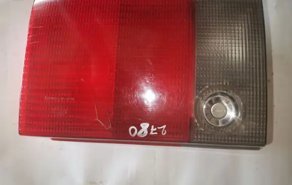 Audi A6 S6 C4 4A Rear/tail lights 4A0945094