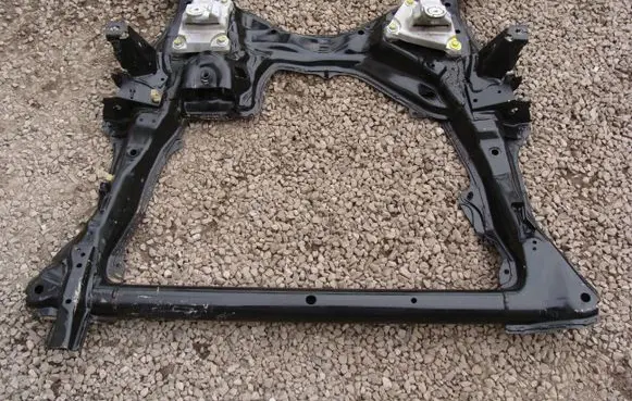 Honda CR-V Front subframe