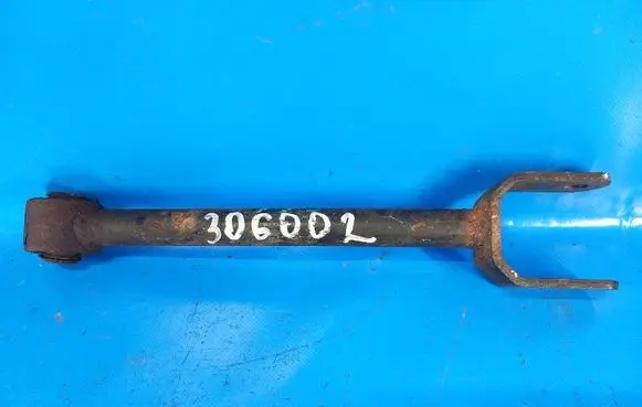 Chrysler 200 Rear upper control arm/wishbone 68079539AB