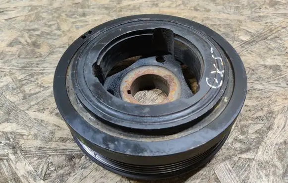 Mazda CX-5 Crankshaft pulley SW482C SW4