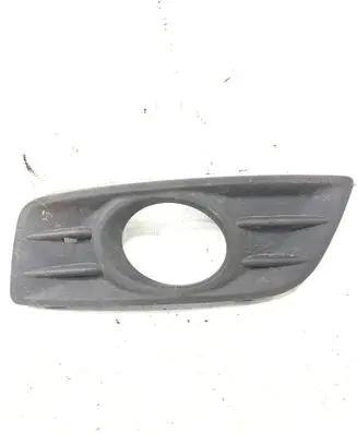 Volvo V50 Front bumper lower grill 30779100