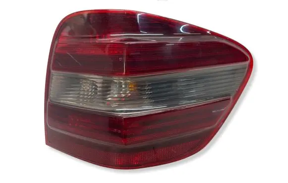 Mercedes-Benz ML W164 Rear/tail lights 404102R