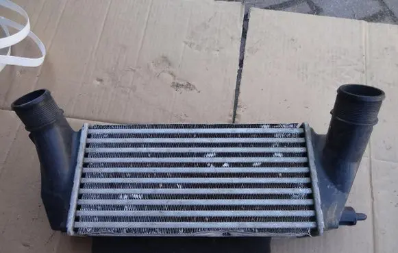 Ford Fiesta Intercooler radiator C1B1-9L440-AD