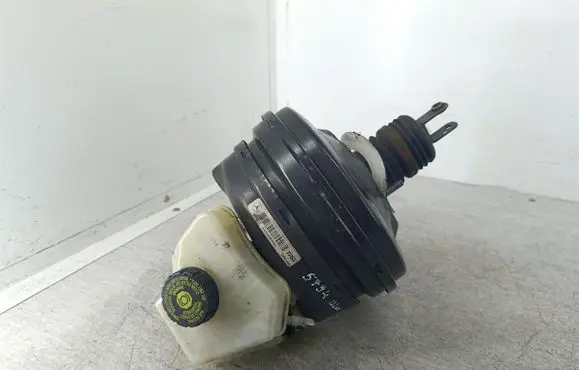 Mercedes-Benz E W211 Brake booster A2114300930L