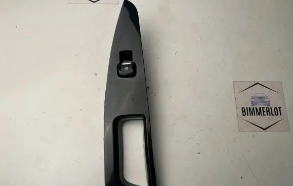 Ford Mondeo MK V Rear door window switch trim DS7314A568B
