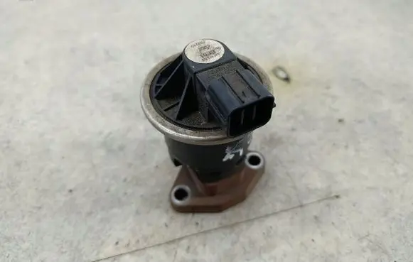 Honda Civic EGR valve 
