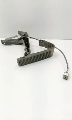 Mercedes-Benz SL R129 Accelerator throttle pedal 1243011320 1293000004
