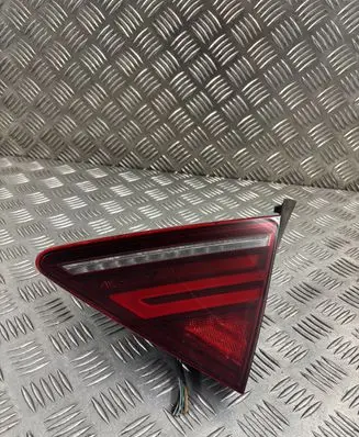 Audi A7 S7 4G Tailgate rear/tail lights 4G8945094H
