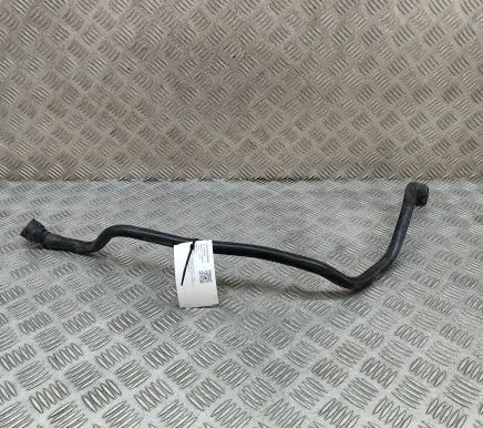 Mercedes-Benz C W205 Engine coolant pipe/hose A2055013782