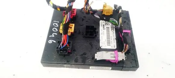Audi A4 S4 B8 8K Comfort/convenience module 8K0907063K 06029001