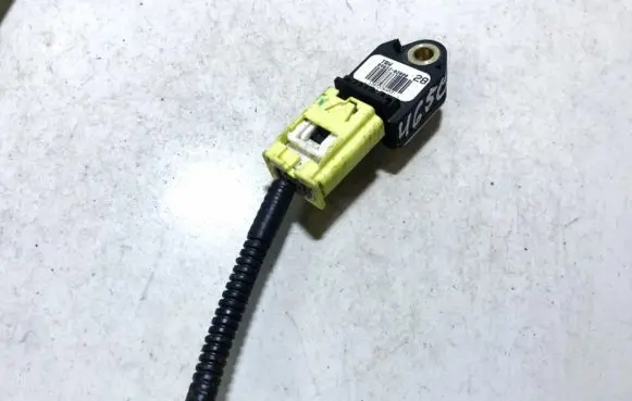 Toyota Auris 150 Airbag deployment crash/impact sensor 8983102080 89831-02080