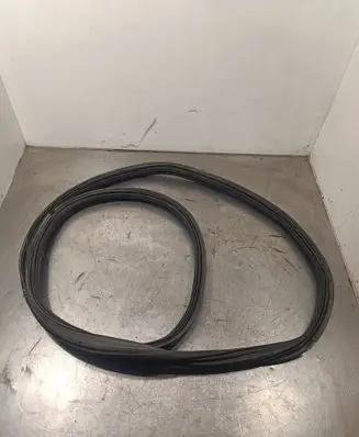 Ford Mondeo MK V Rubber seal loading door 