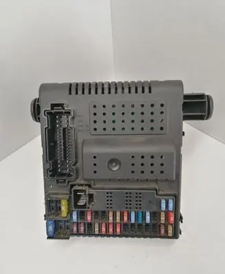 Volvo XC90 Fuse module 30786476