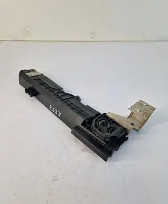 BMW 1 F20 F21 Radiator mount bracket 85707400