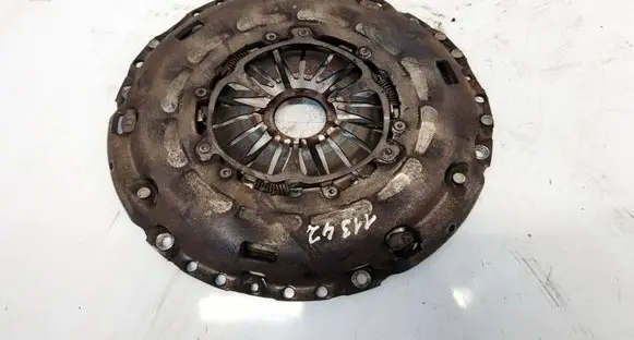 Volkswagen PASSAT B6 Pressure plate