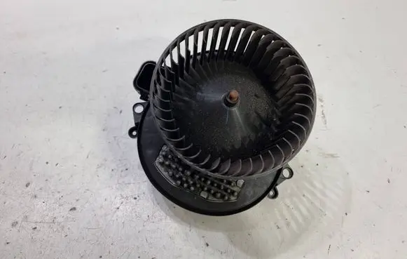 Heater fan/blower
