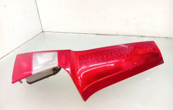 Volvo V70 Tailgate rear/tail lights 164392