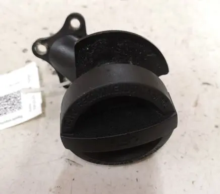 Volvo V60 Oil filler cap 31330189