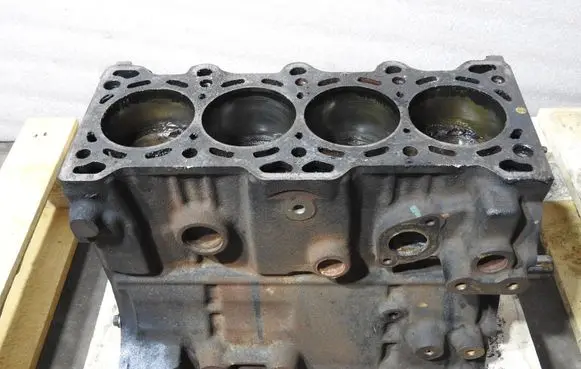 Chevrolet Aveo Engine block 96666230 96325204
