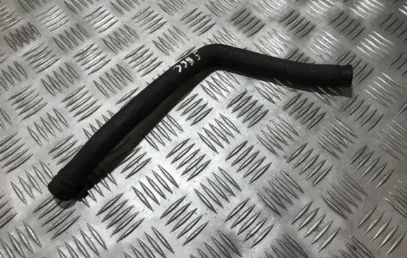 Volkswagen PASSAT B5 Engine coolant pipe/hose