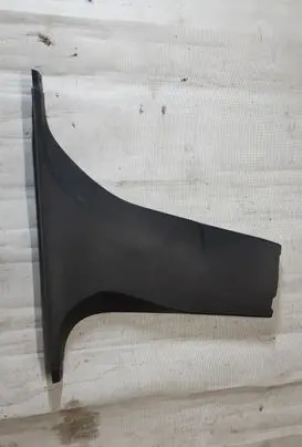 Volvo V40 (B) pillar trim (bottom) 31426636