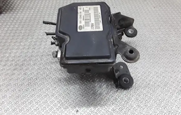 Ford Galaxy ABS Pump 8G912C405AA