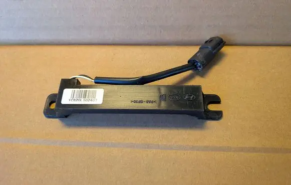 KIA Stonic Aerial antenna amplifier 95420F9100 YCB20L102407