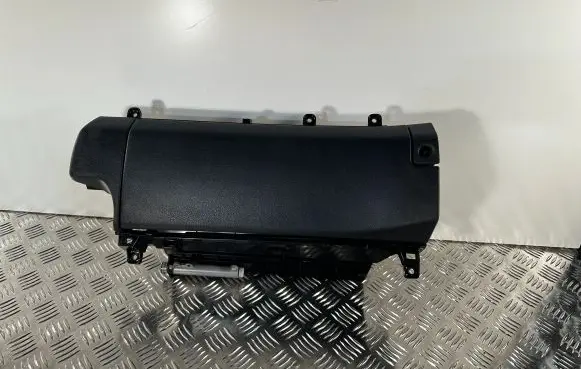 Lexus UX Glove box 5555076050
