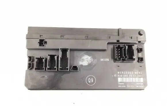 Mercedes-Benz Vito Viano W639 Fuse box set 6395450301 6395450601
