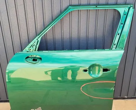Mini Cooper Countryman F60 Front door