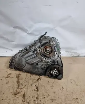 BMW X5 E70 Gearbox transfer box case 7643758