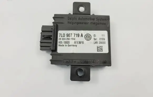 Volkswagen Phaeton Alarm control unit/module 7L0907719A