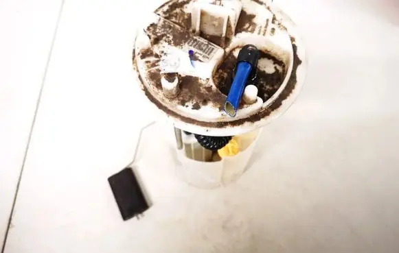 Fuel level sensor
