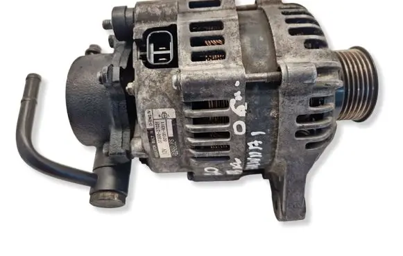 Hyundai Tucson JM Generator/alternator 3730027031 021319311