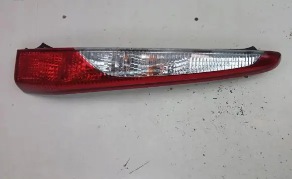 Mitsubishi Lancer Rear/tail lights 22087508R