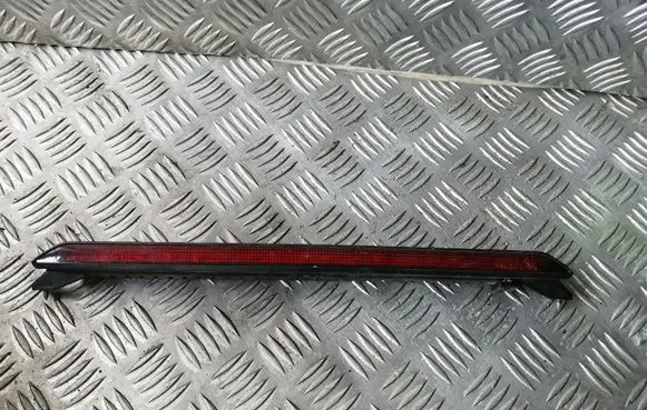 Volkswagen PASSAT B5.5 Third/center stoplight 1J6945097D