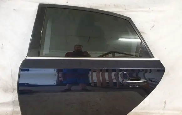 Rear door