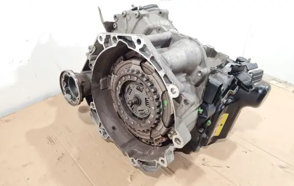 Skoda Octavia Mk3 (5E) Automatic gearbox MHH 0CG301103B 0AM325219