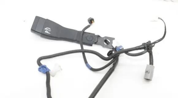 Lexus IS III XE30 Front seatbelt buckle 18282
