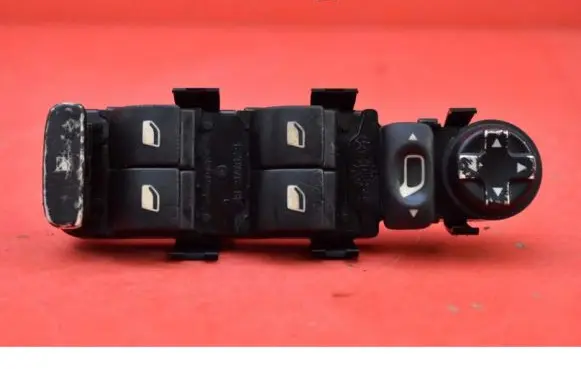 Peugeot 207 CC Electric window control switch 9664244377