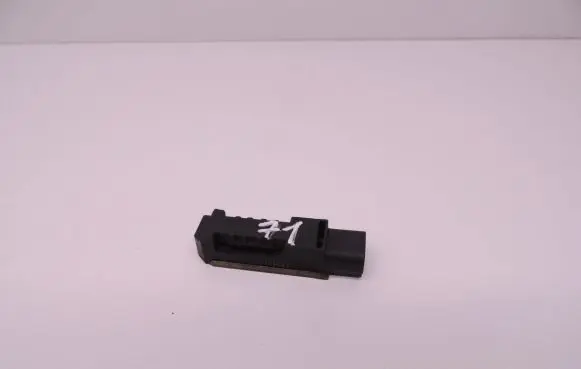 Volvo C70 Clutch slave cylinder 014689922 D71