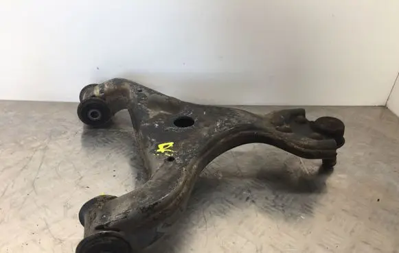 Mercedes-Benz Vito Viano W639 Front lower control arm/wishbone