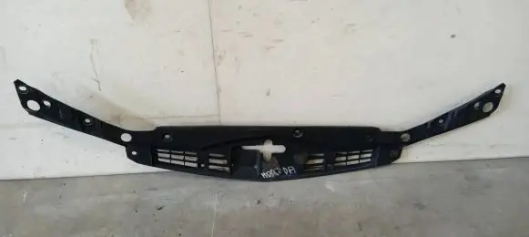Honda Accord Engine bonnet/hood lock trim molding 