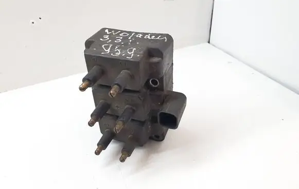 Chrysler Voyager High voltage ignition coil 5233140